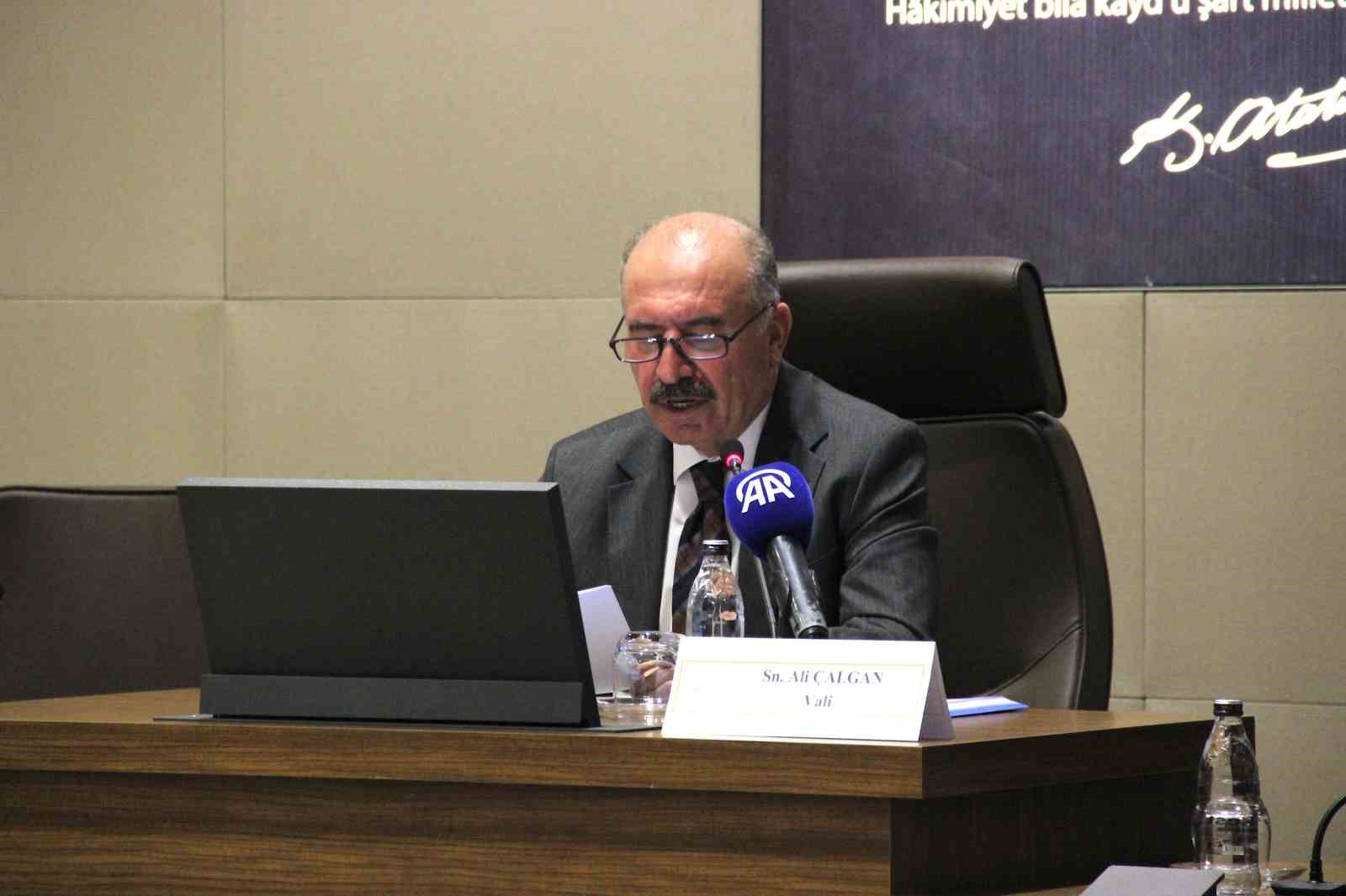 corumda-kuraklik-uyarisi-bu-sekilde-devam-ederse-icme-suyu-noktasinda-ciddi-bir-sikinti-bizi-bekliyor