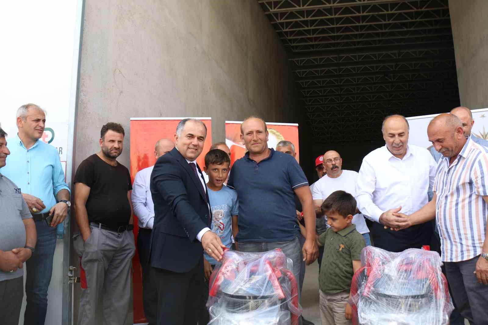 corumda-mobil-sut-sagim-makinesi-dagitildi
