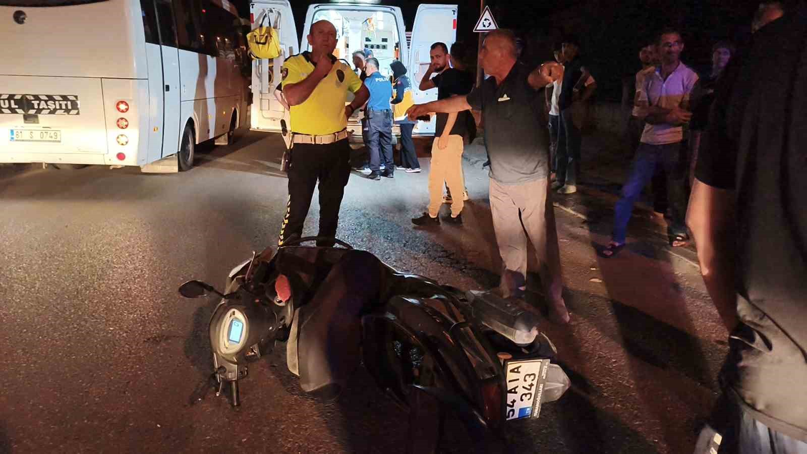 elektrikli-bisiklet-ile-motosiklet-carpisti-1-agir-yarali