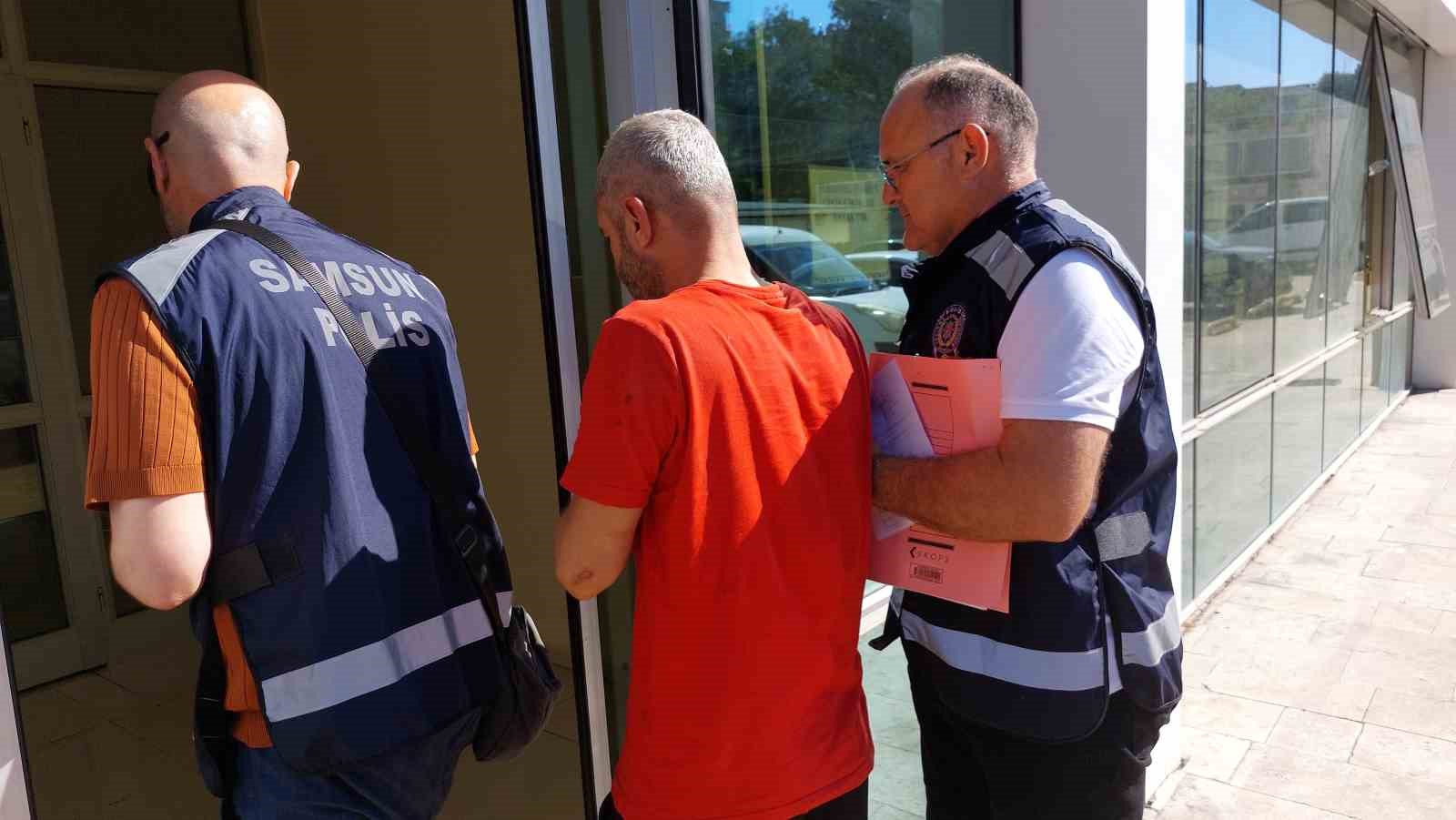 esini-ve-kizini-hastanelik-etti-polise-bicak-cekip-direndi