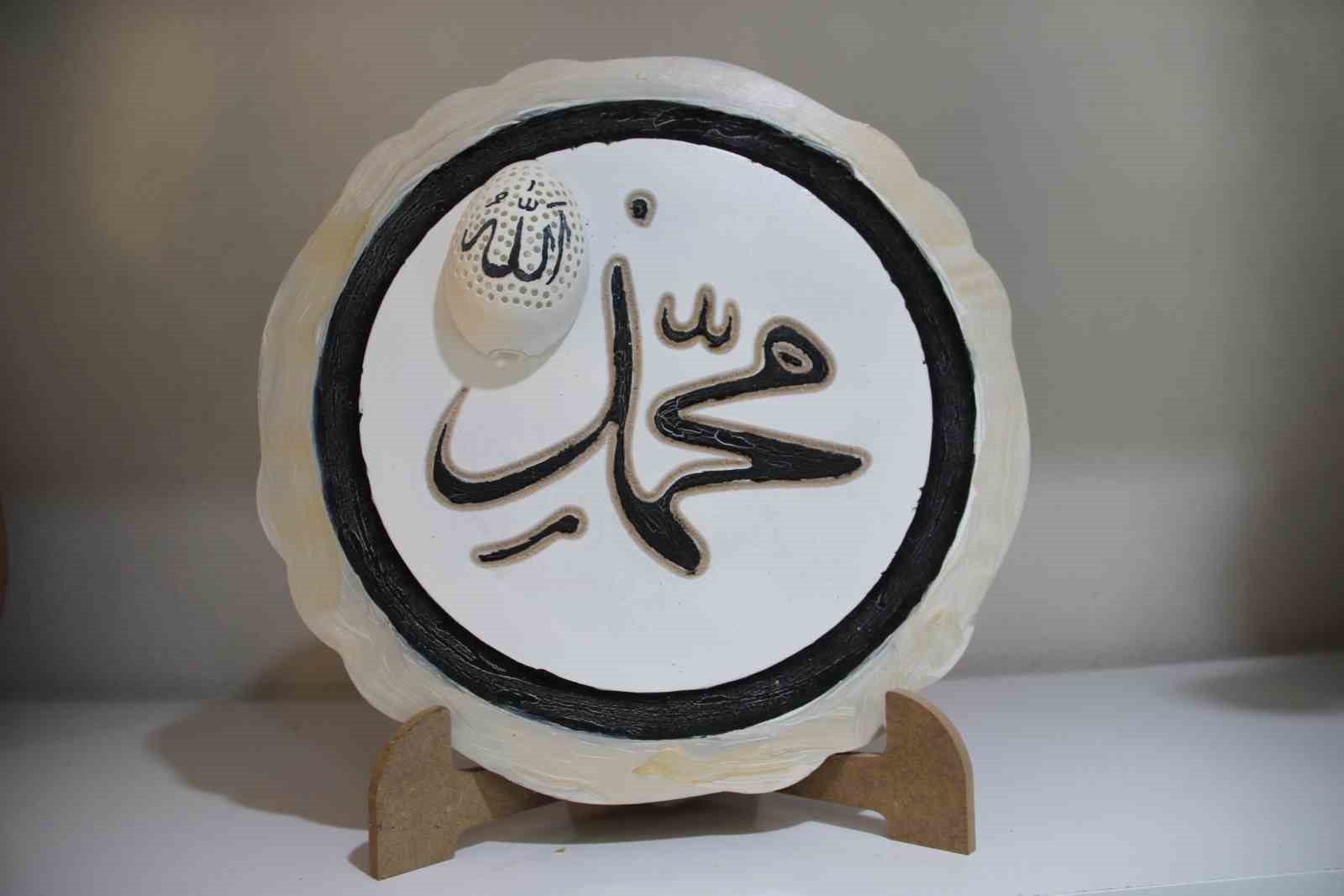 hobi-olarak-basladi-yumurtanin-kabuguna-sanat-naksediyor