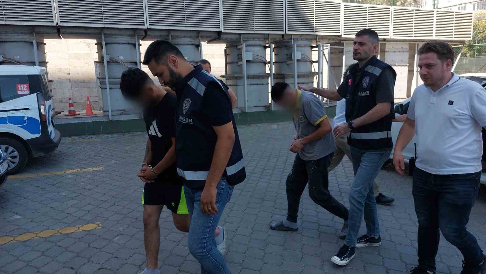 okuldan-para-calan-2si-cocuk-4-kisi-yakalandi