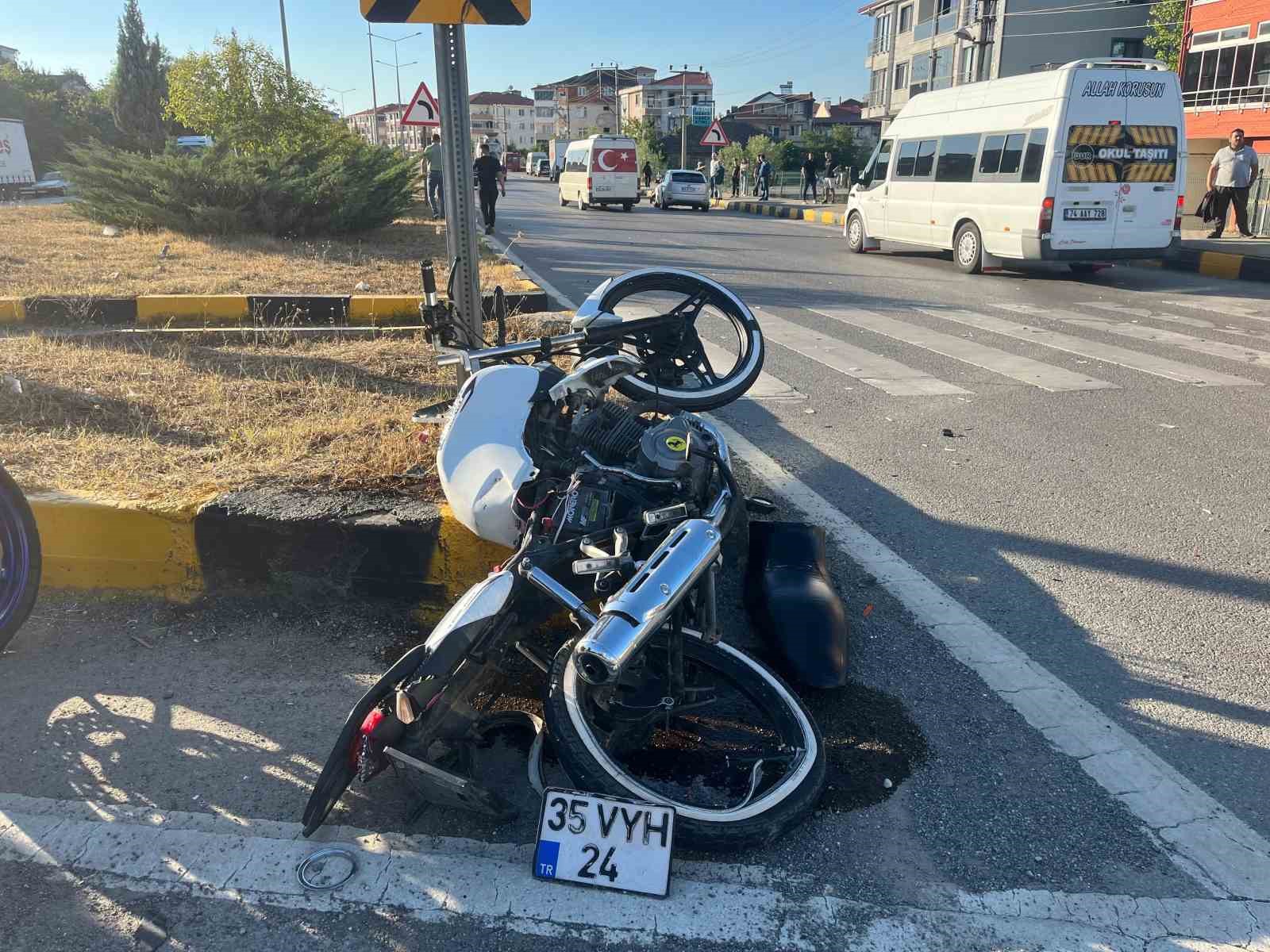 once-otomobile-sonra-refuje-carpti-1-yarali