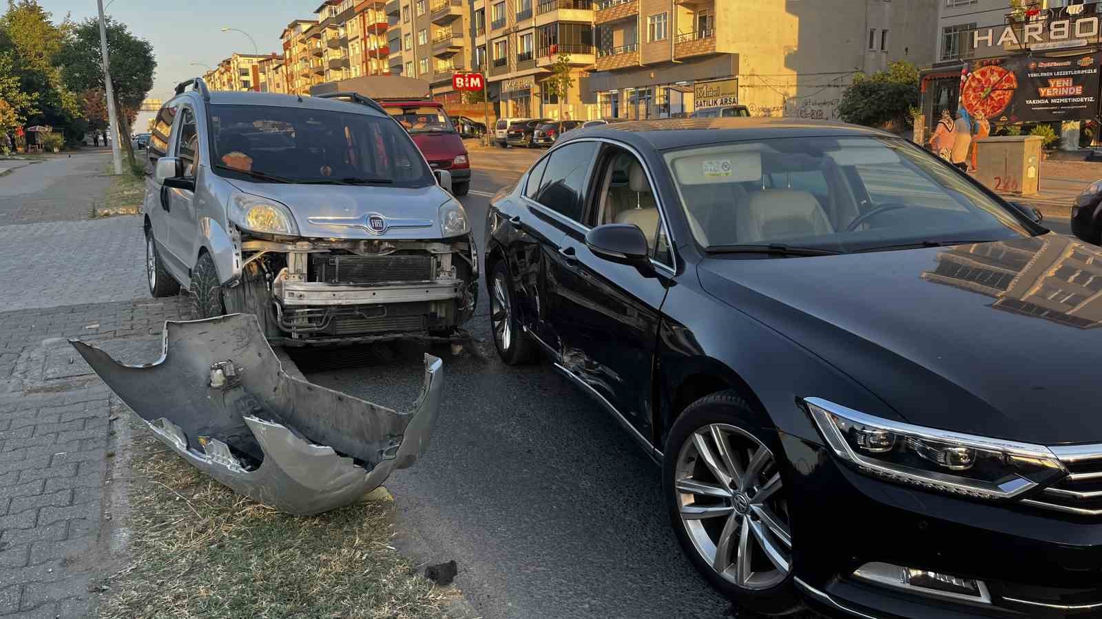 orduda-eski-belediye-baskani-trafik-kazasi-gecirdi