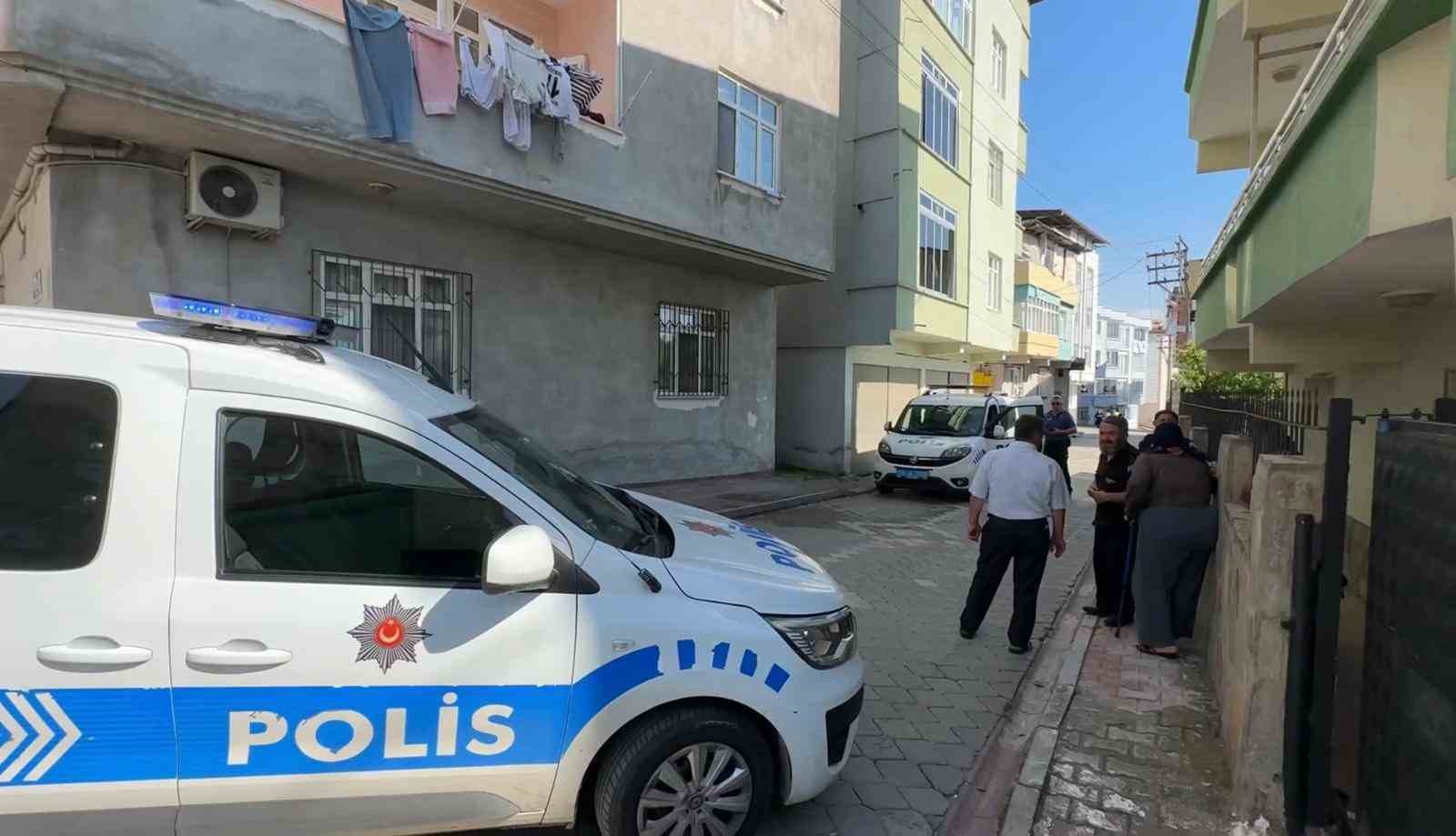 samsunda-3-kattan-dusen-cocuk-agir-yaralandi