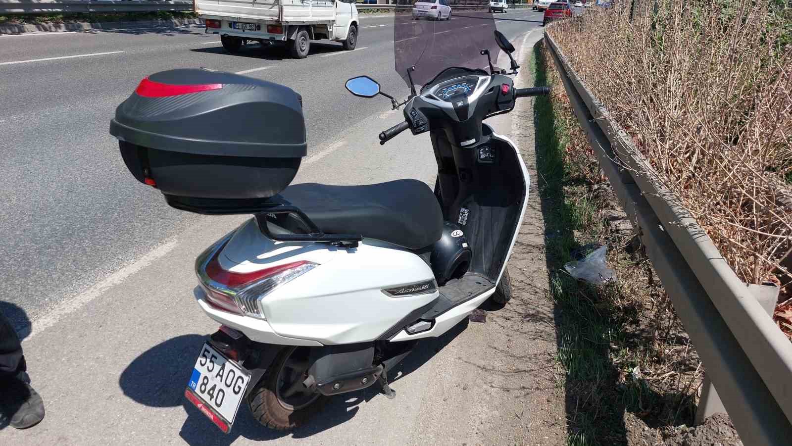 samsunda-devrilen-motosikletin-surucusu-yaralandi