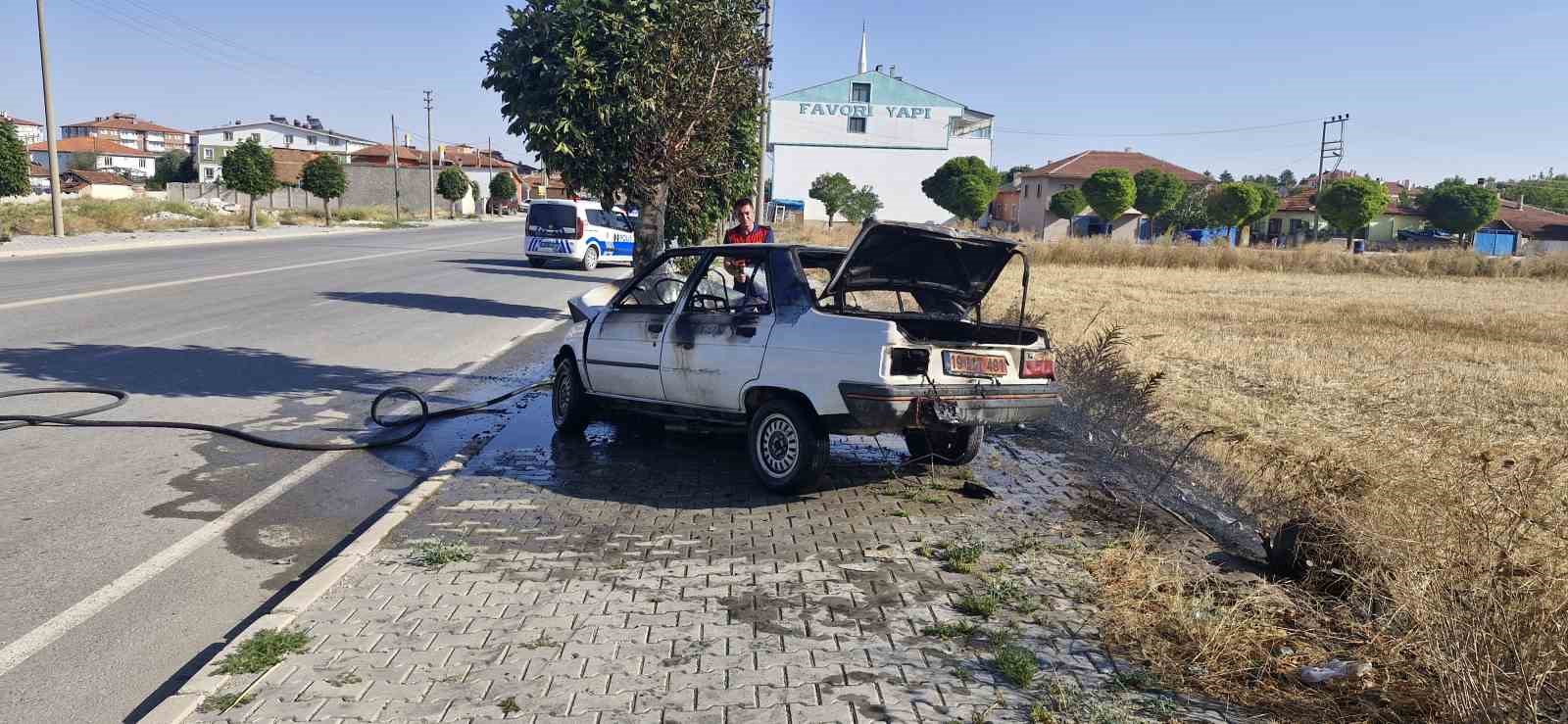 agaca-carpan-otomobil-yandi-1-yarali