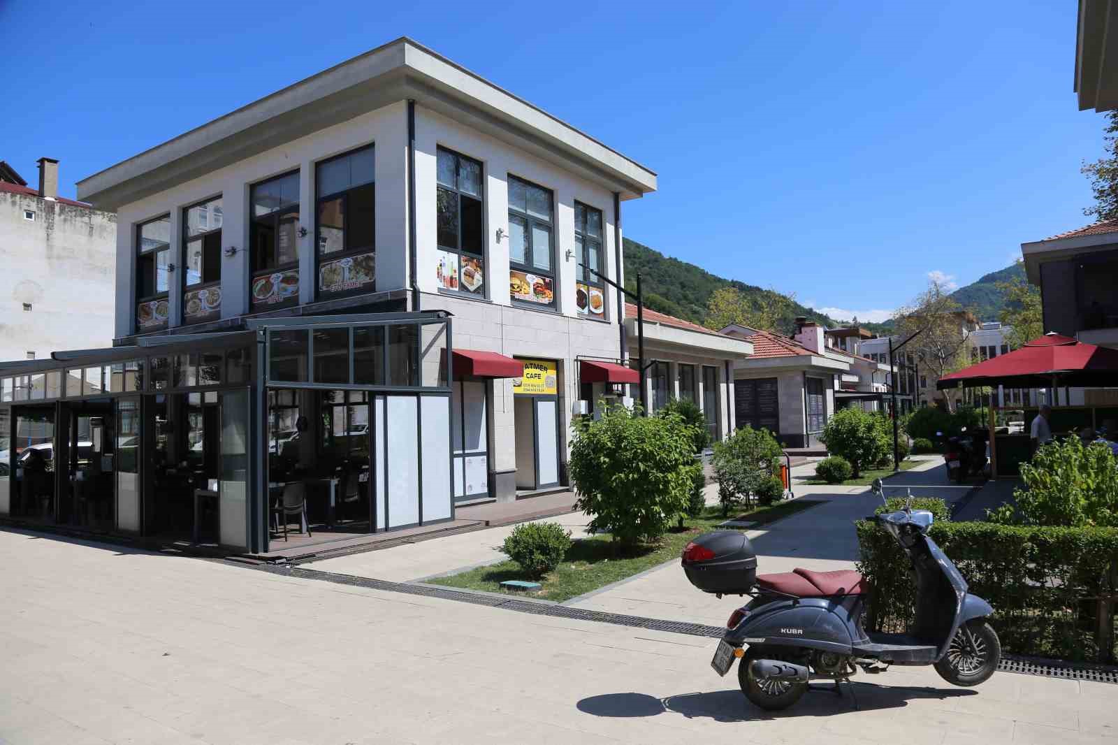 buyuk-sel-felaketinin-4uncu-yil-donumu-bir-ilce-yeniden-insa-edildi