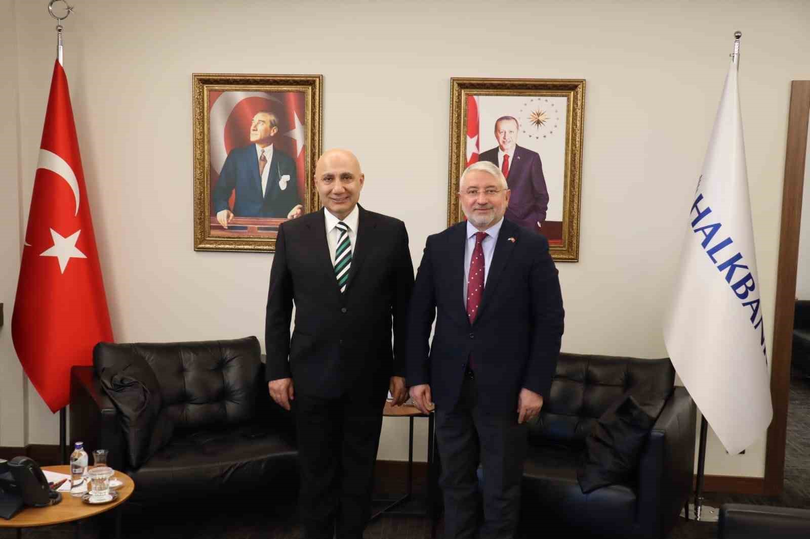 corum-belediyesi-personeli-icin-banka-promosyonu-90-bin-tlye-yukseltildi
