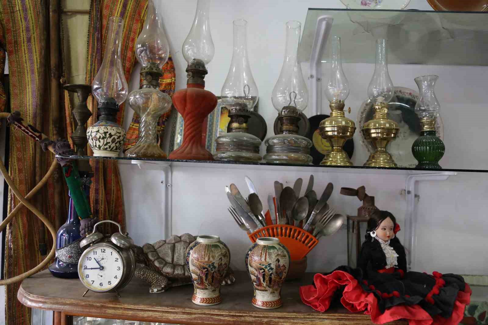 esinden-bulasan-merak-kadin-girisimciyi-antikaci-yapti