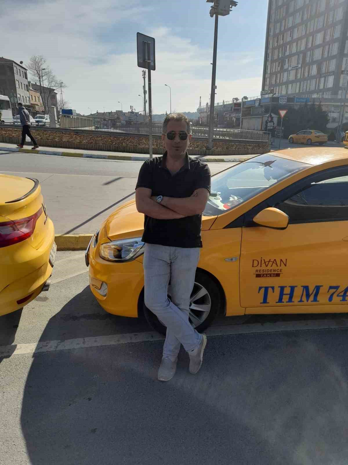 istanbulda-taksiciligi-birakip-memleketine-dondu-sehrin-son-semavercisi-oldu