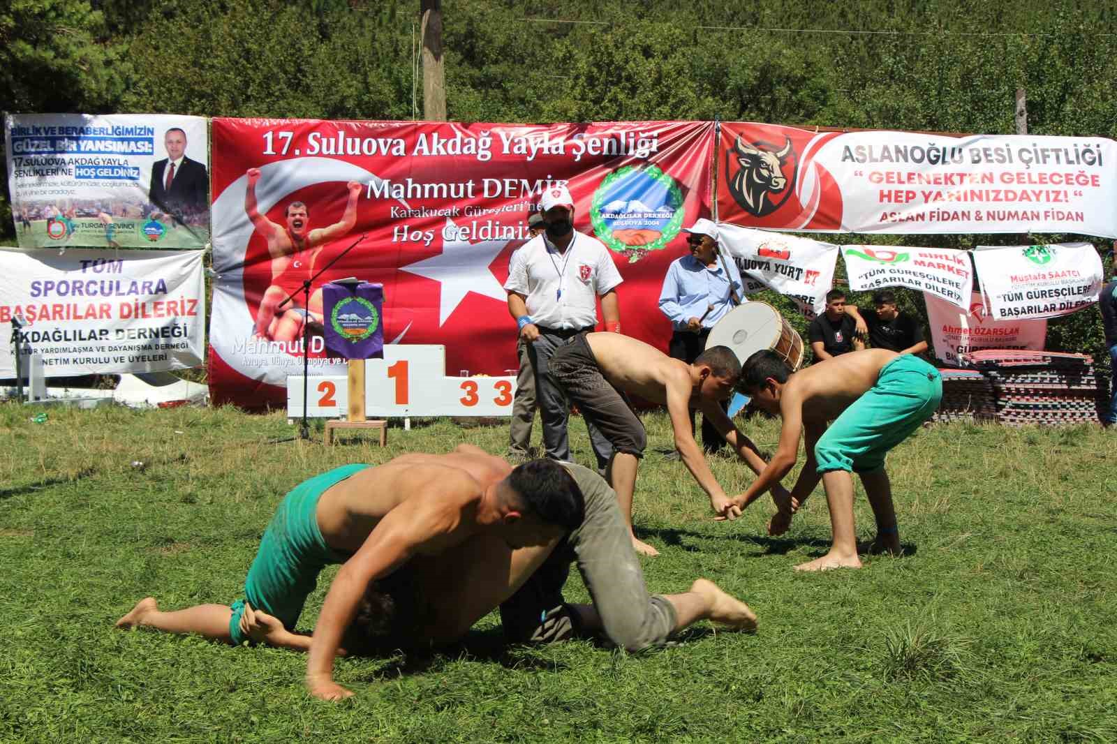 mahmut-demirin-memleketine-sampiyona-jesti