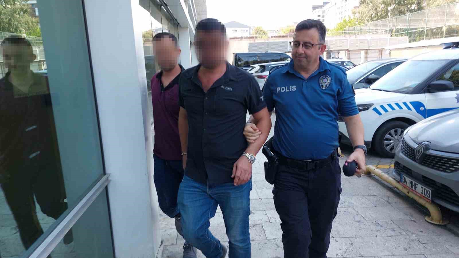 samsunda-2si-muhtar-5-kisi-silahla-ates-etmekten-gozaltina-alindi