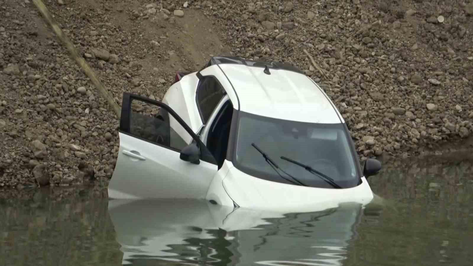 samsunda-suv-arac-irmaga-dustu-3-kisi-olumden-dondu