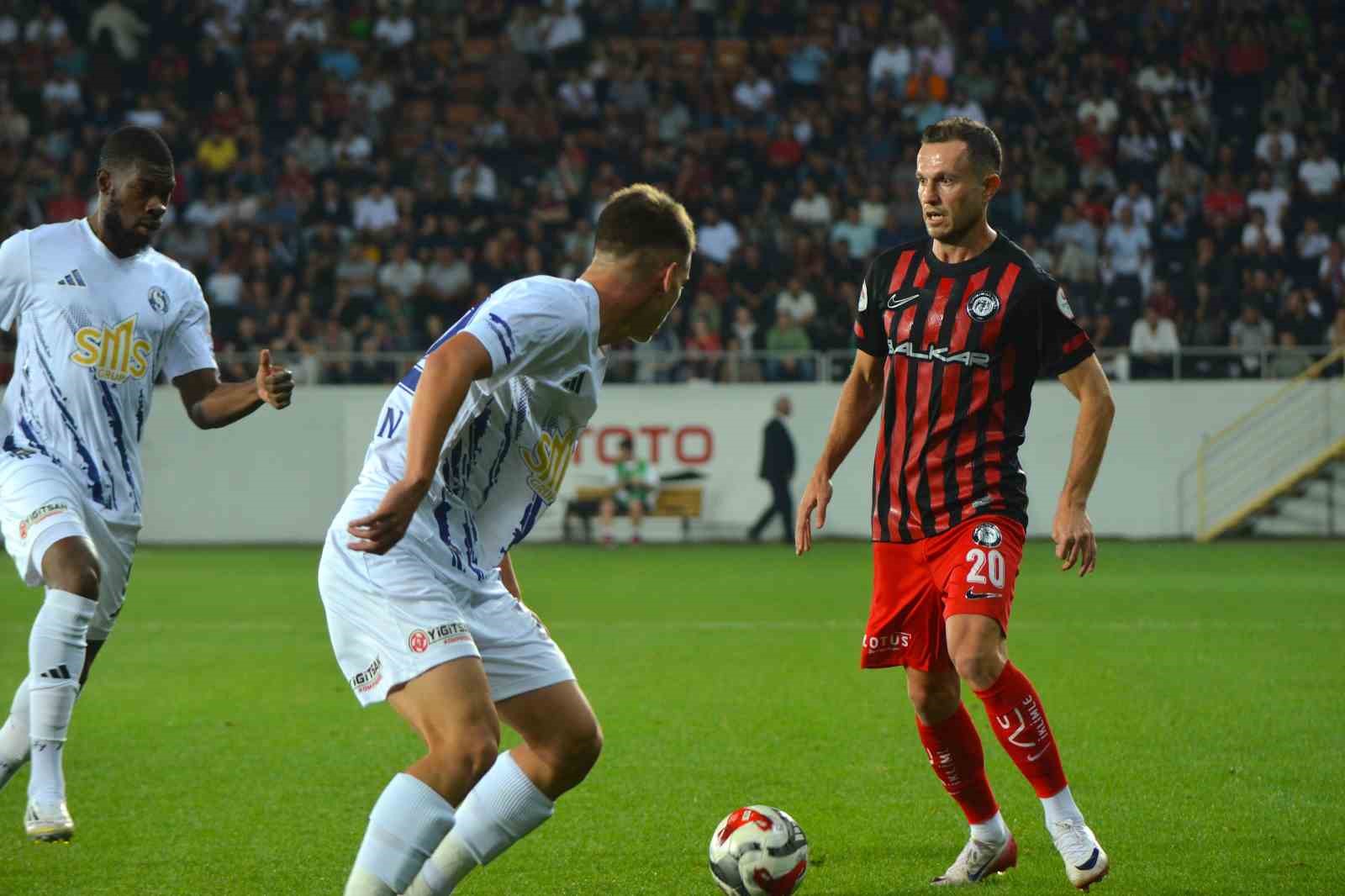 trendyol-1-lig-corum-fk-2-sariyer-1