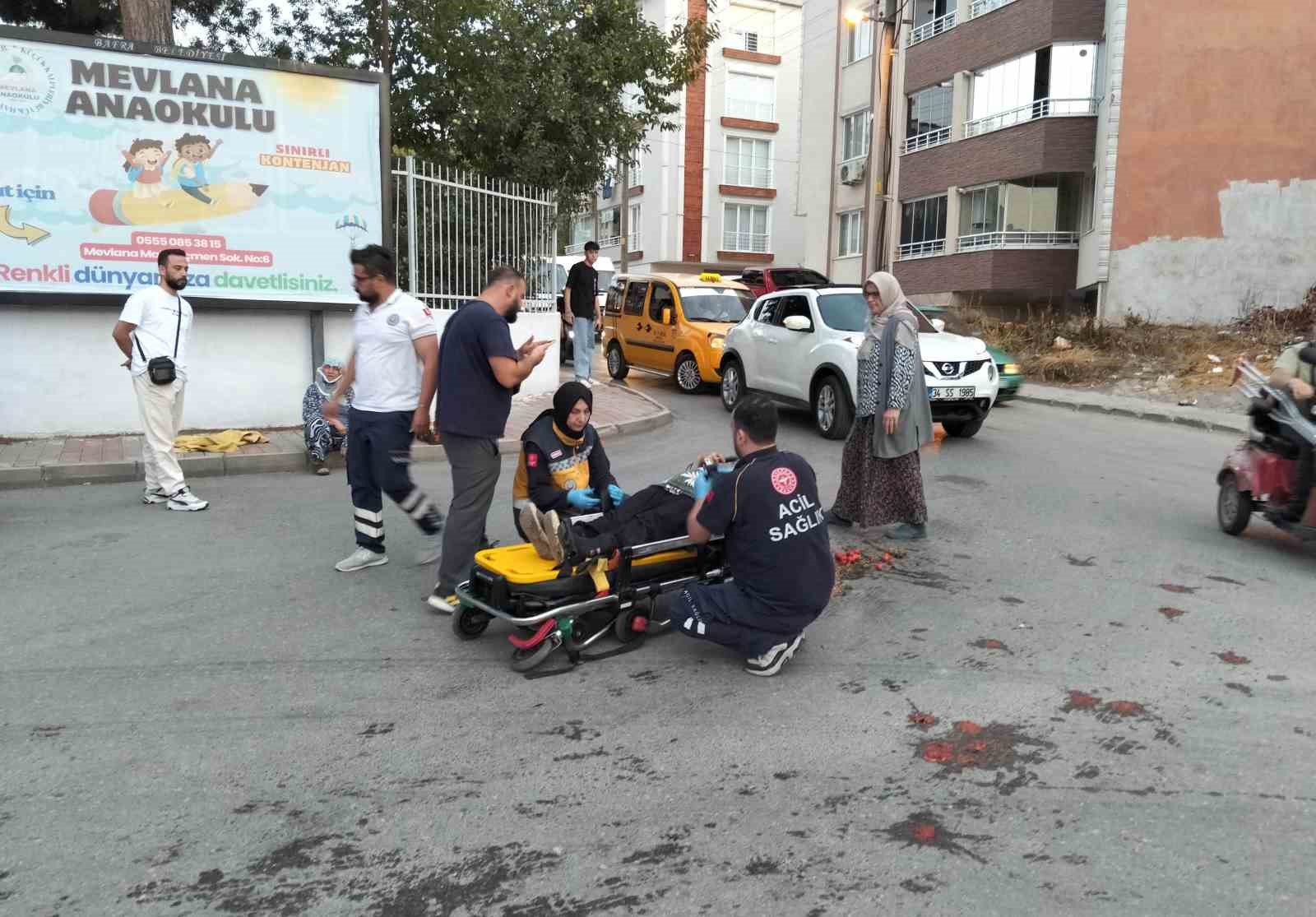 bafrada-3-tekerlekli-bisiklet-devrildi-2-yarali