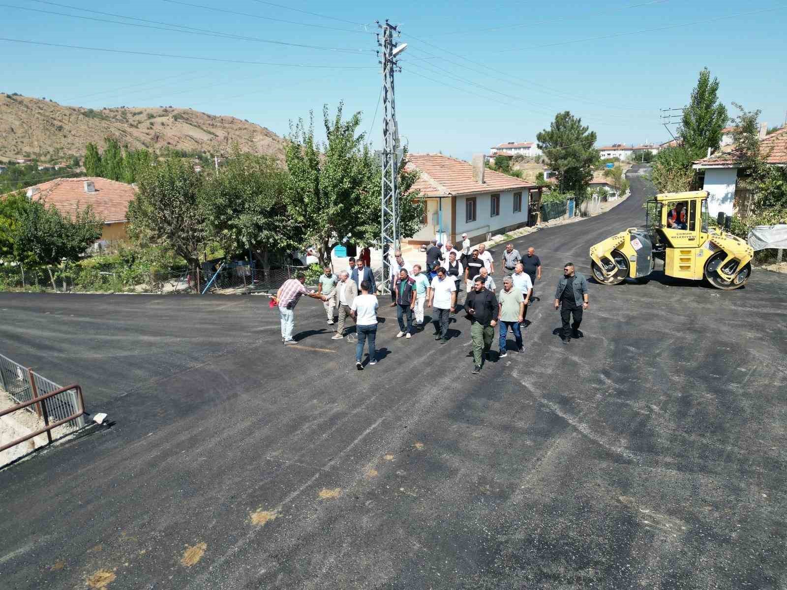 corum-belediyesinden-ugurludaga-2-bin-715-bin-ton-asfalt-destegi