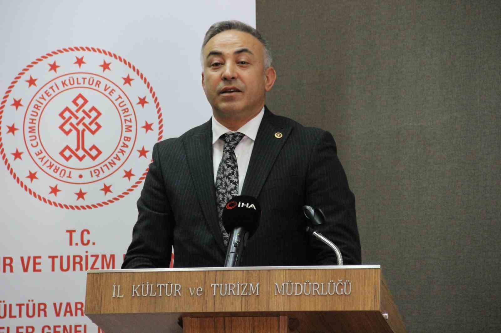 corumda-isigin-binlerce-yillik-tarihine-yolculuk-ettiren-sergi