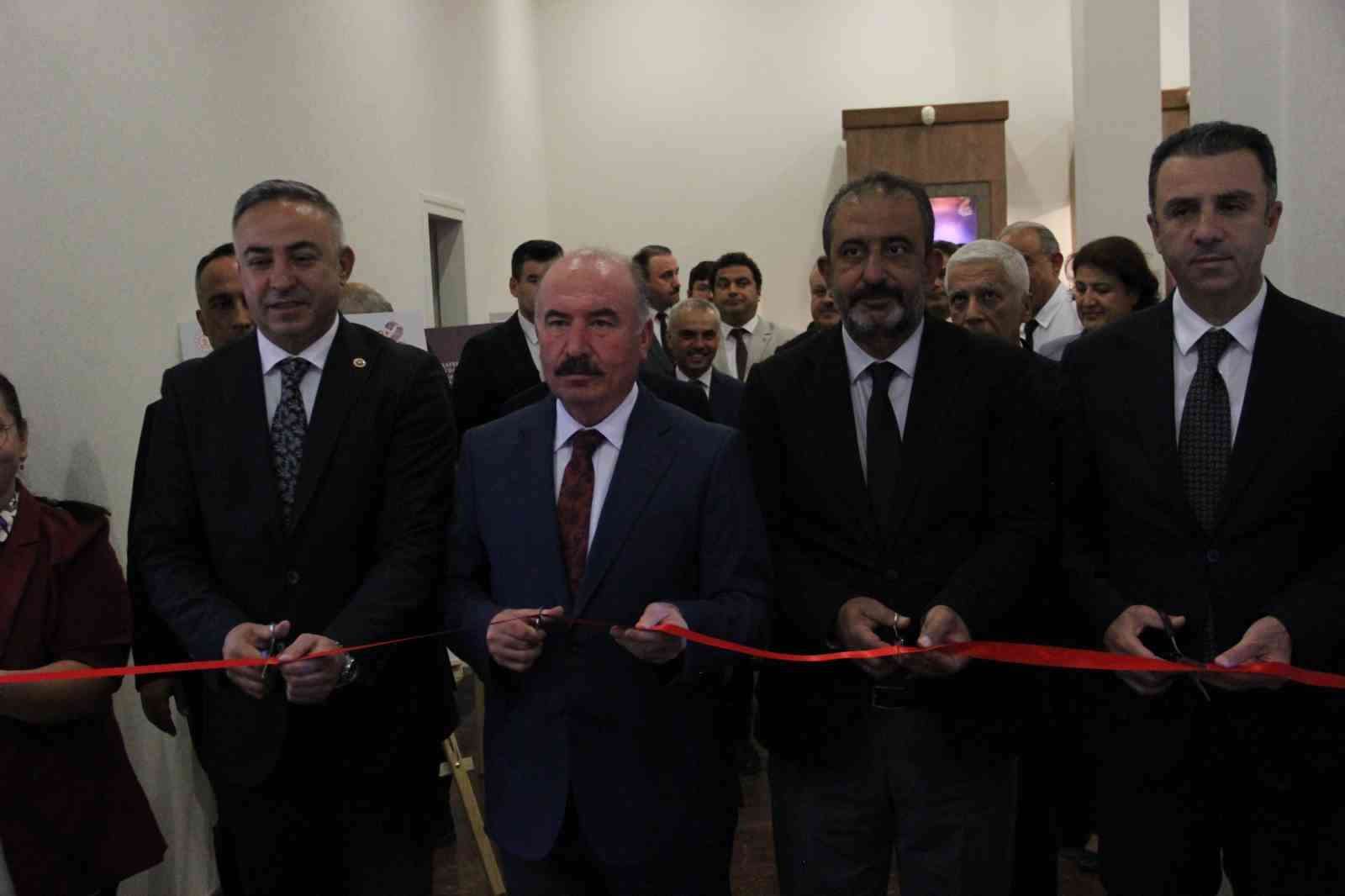 corumda-isigin-binlerce-yillik-tarihine-yolculuk-ettiren-sergi