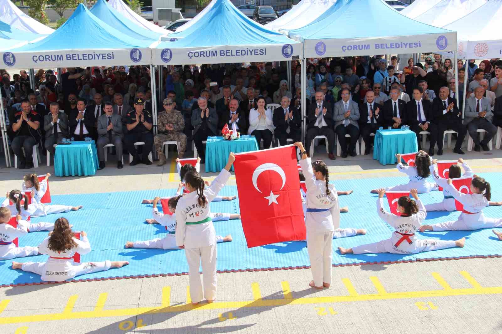 corumda-ogrenciler-yetenekleriyle-hayran-birakti