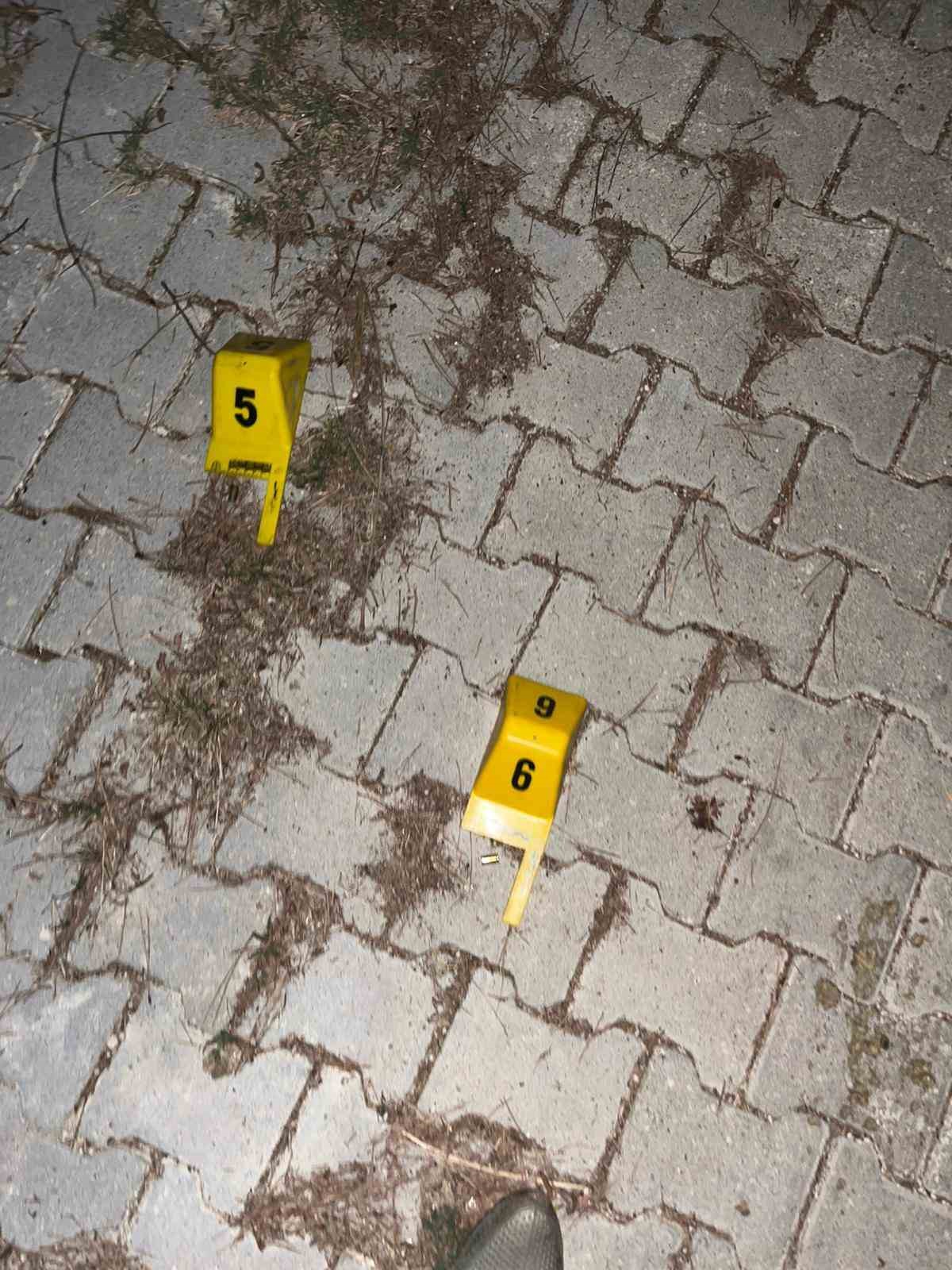 husumetli-oldugu-ailenin-evinin-onunde-tufekle-defalarca-havaya-ates-acti
