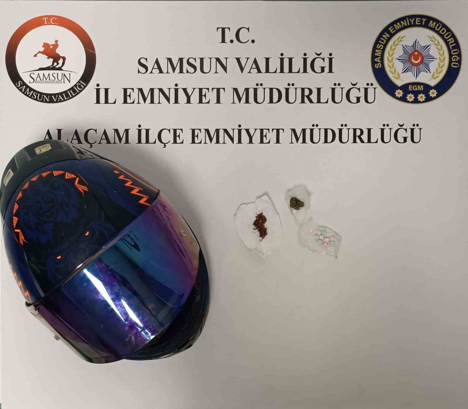 motosiklet-kaskina-gizlenmis-uyusturucu-ele-gecirildi