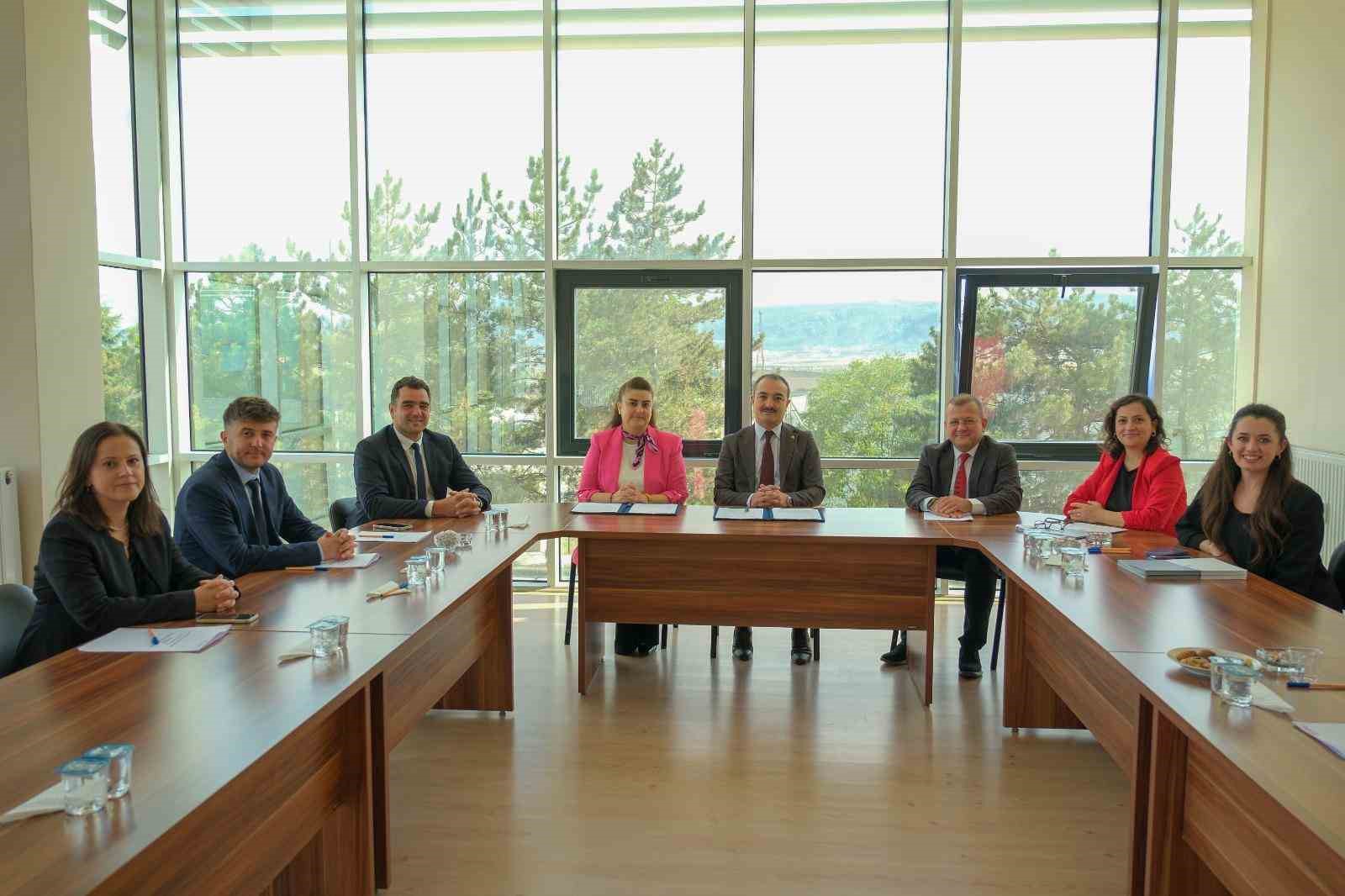 okadan-corum-teknokent-firmalarina-dijitallesme-ve-ihracat-destegi