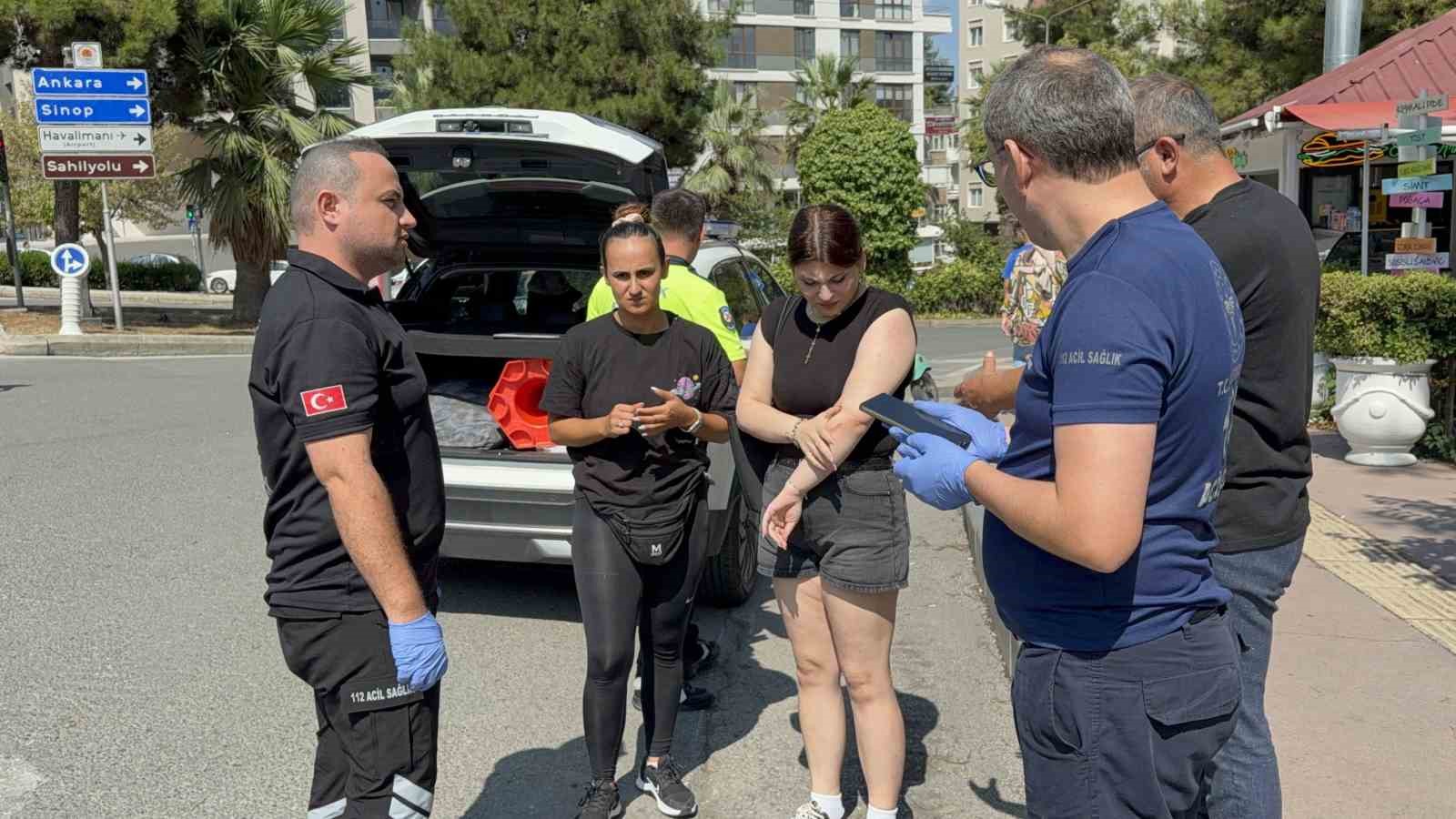 samsunda-motosiklet-ile-otomobil-carpisti-2-yarali