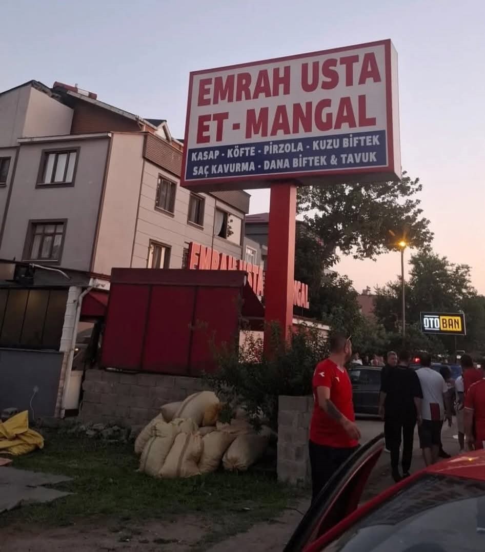 samsunspor-taraftarlarinin-mola-verdigi-restoranda-silahli-kavga-4-yarali