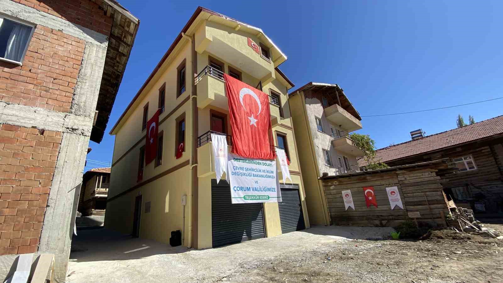 sehit-mustafa-uslunun-hayalini-devlet-gerceklestirdi-ailesi-yeni-evine-kavustu
