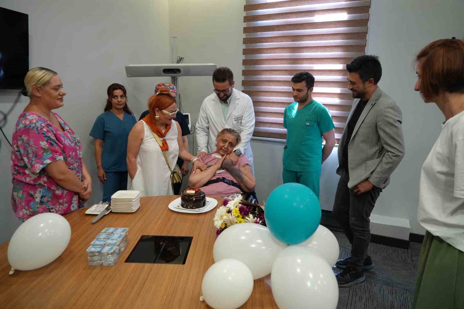 yanlis-suluk-tedavisi-canindan-ediyordu