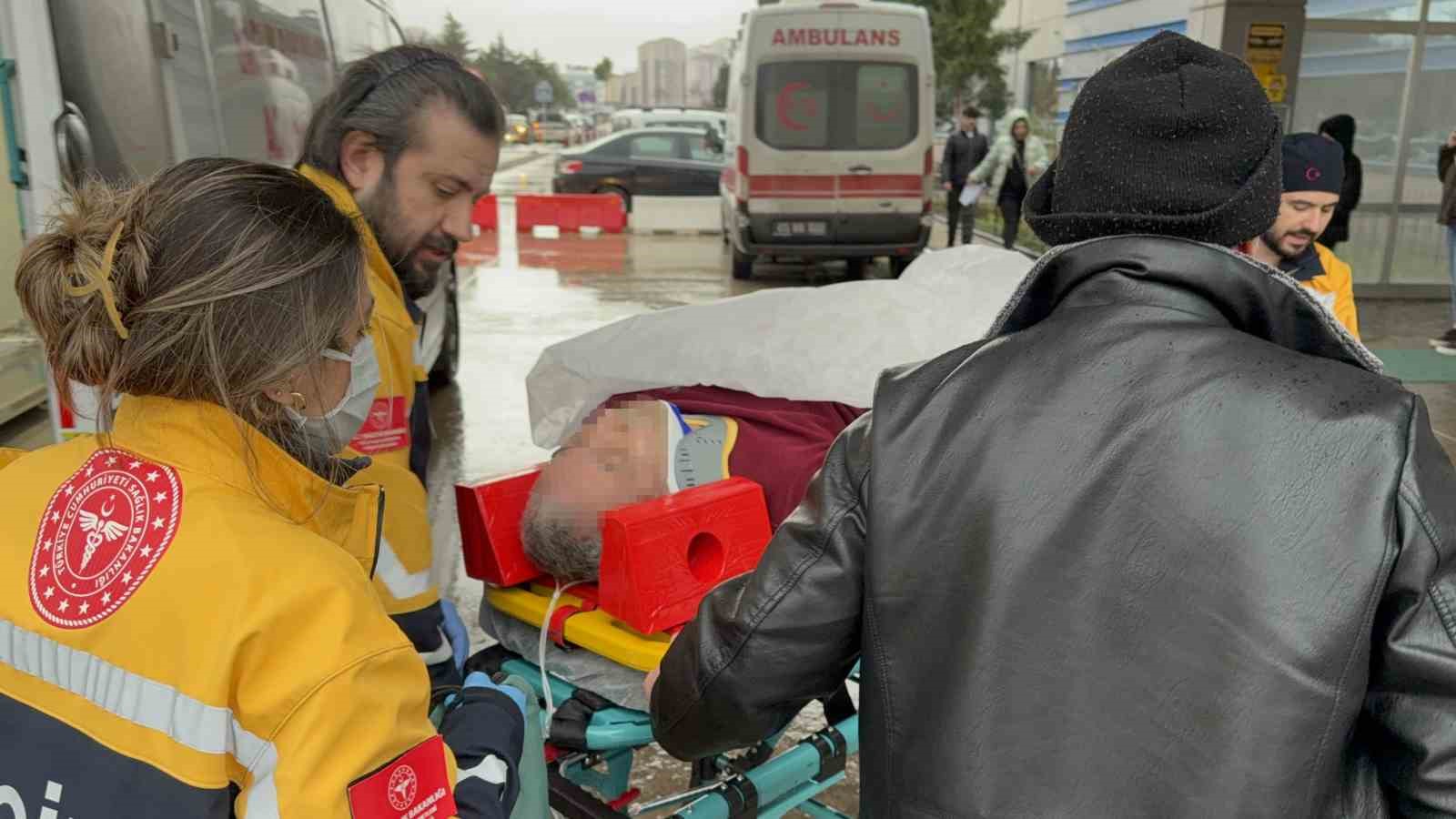 anten-tamir-ederken-catidan-dustu