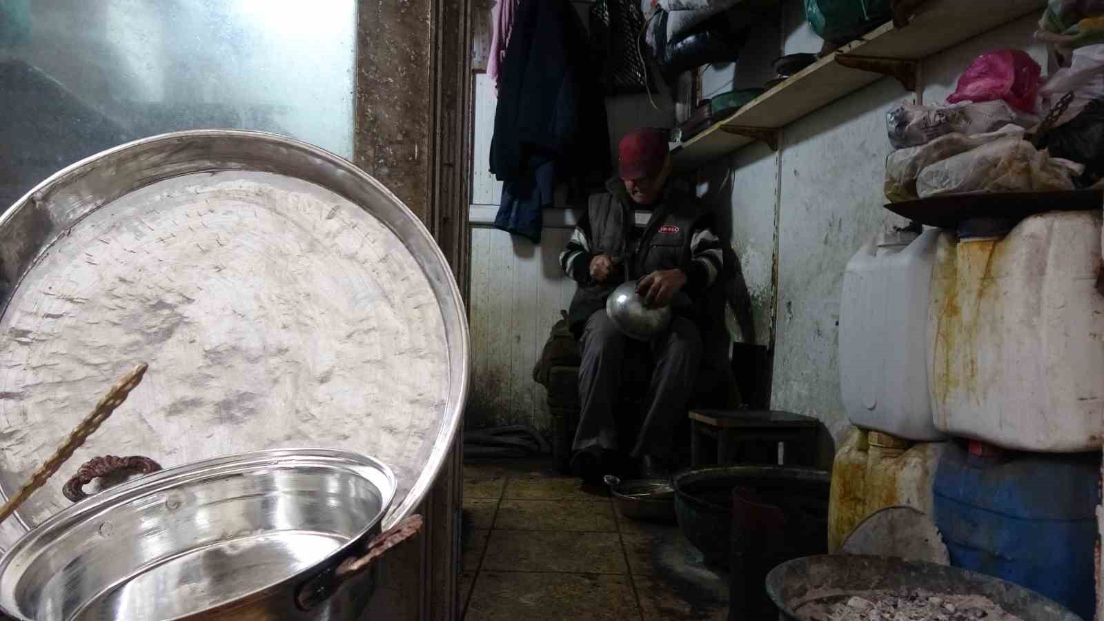 artik-ne-genc-kizlarin-ceyizinde-ne-de-mutfaklarda-yer-aliyor