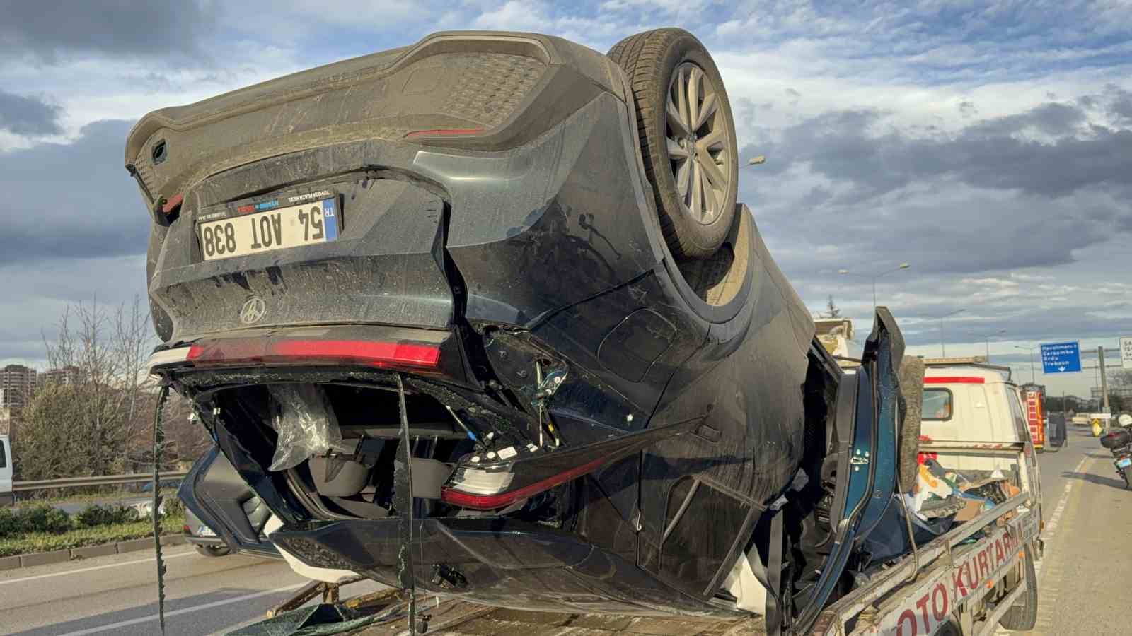 cenaze-donusu-feci-kaza-4-yarali