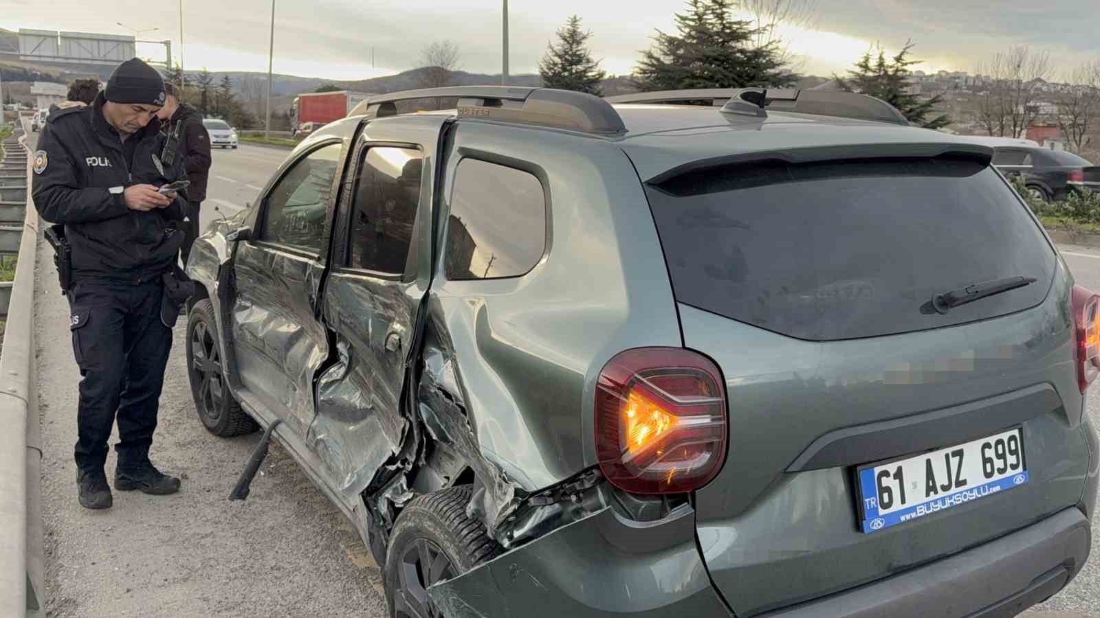 cenaze-donusu-feci-kaza-4-yarali