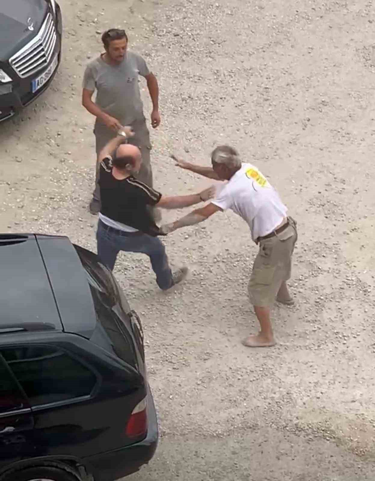 cep-telefonu-kaydi-ele-verdi-aftan-cikan-otoparkciya-ikinci-silahli-saldiridan-14-yil-hapis