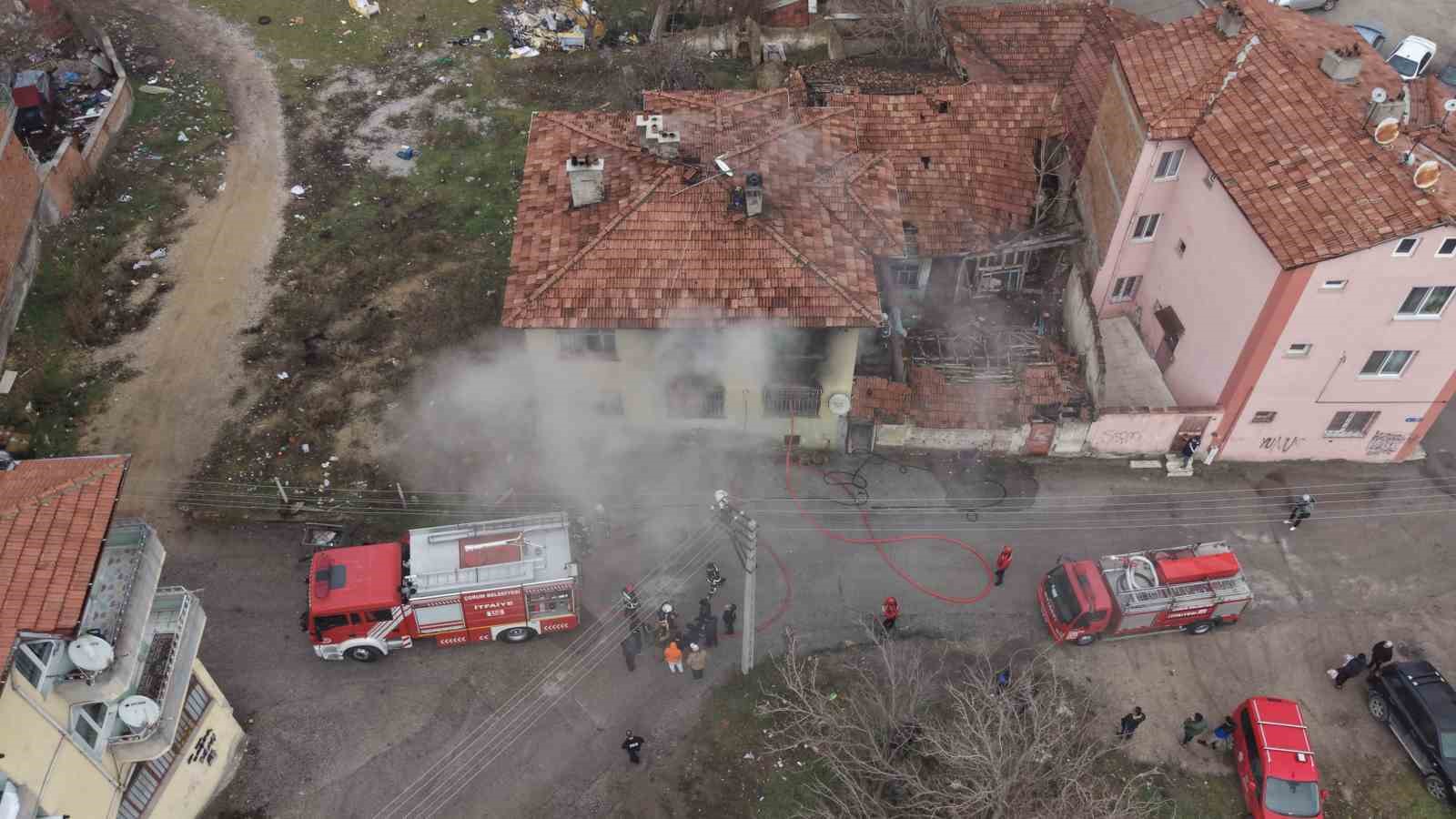 corumda-2-katli-ev-alev-alev-yandi