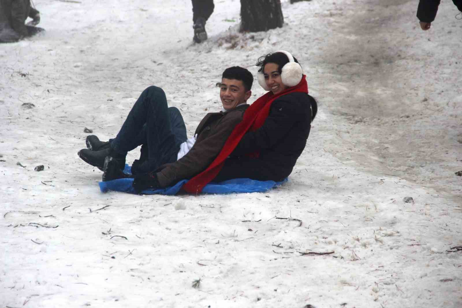 corumda-kar-festivali-vatandaslarin-akinina-ugradi