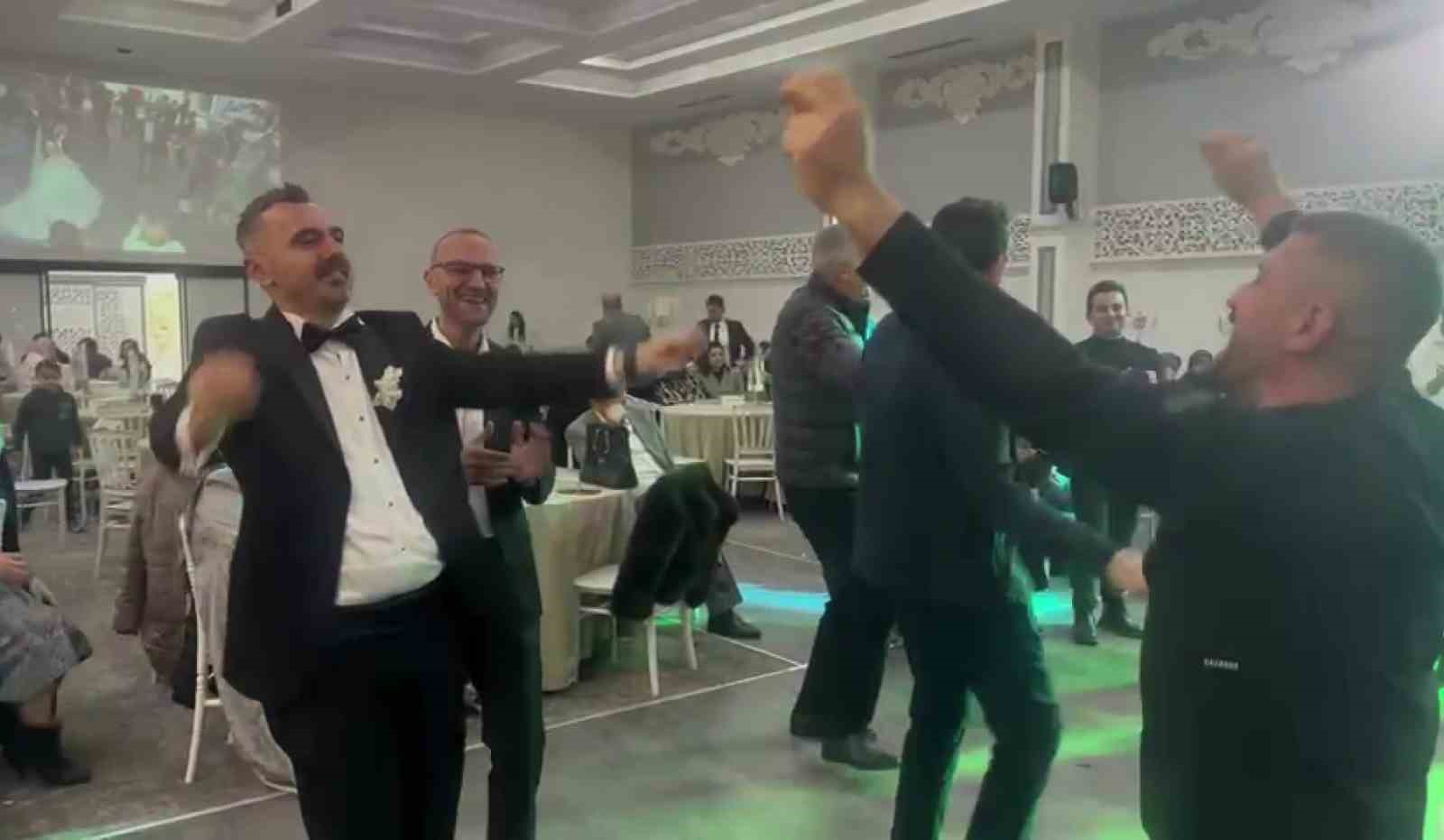 damada-taki-yerine-cubuk-kraker-taktilar