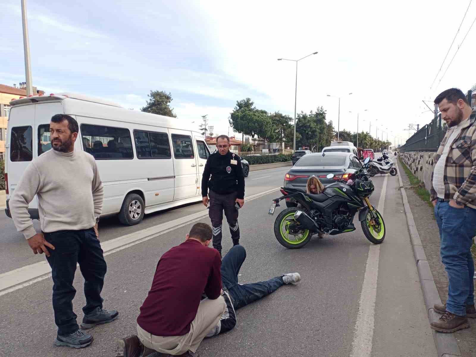 duvara-carpan-motokurye-yaralandi