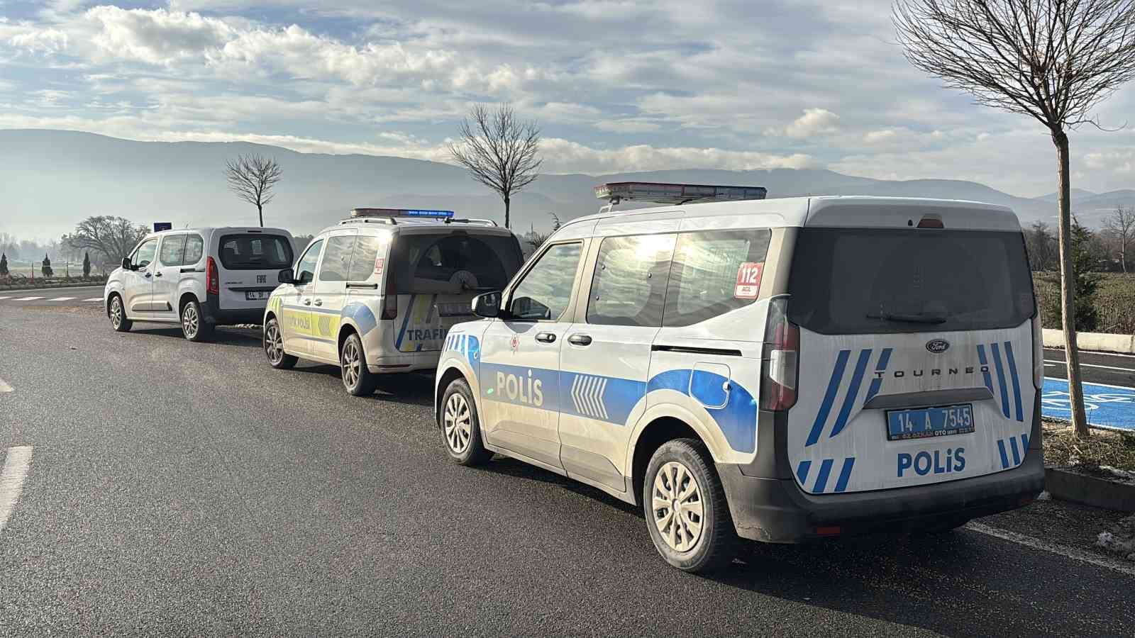 geceden-beri-haber-alinamayan-19-yasindaki-genc-kaza-yapmis-halde-olu-bulundu