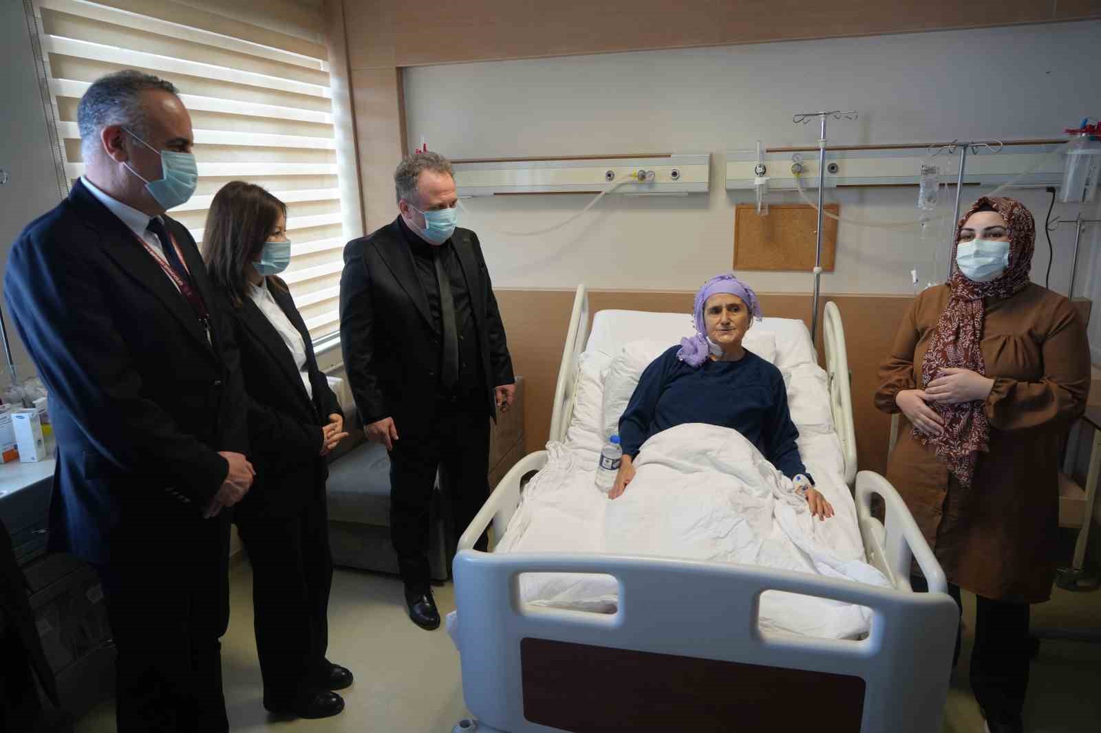 gelin-kaynanasina-karacigerini-verdi