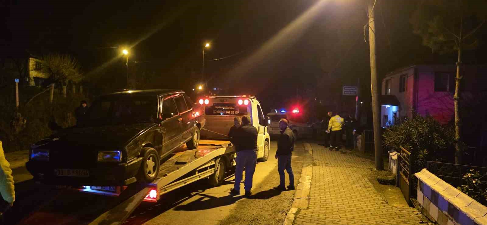 hastaneye-giderken-kaza-yaptilar-4-yarali