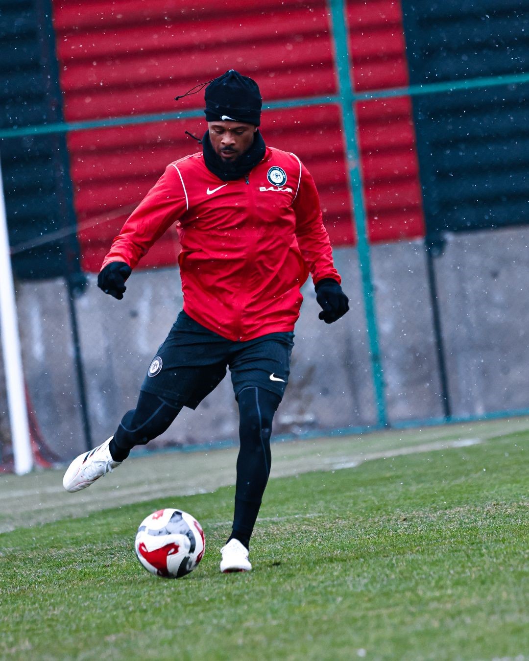 huseyin-eroglu-deplasman-ic-saha-fark-etmeden-her-maci-kazanmak-icin-oynamak-en-onemli-kriterimiz