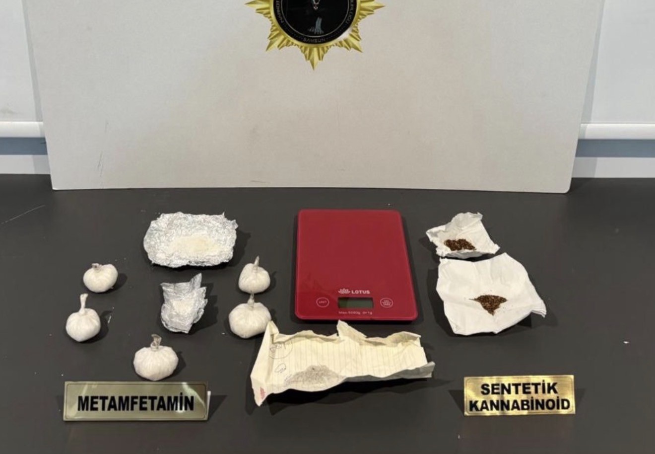 is-yerinde-uyusturucu-ele-gecirilen-sahis-gozaltina-alindi