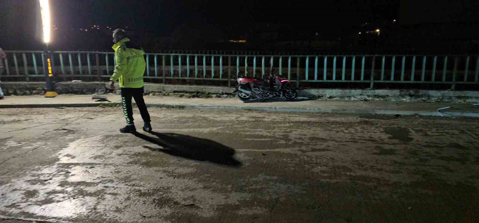 kastamonuda-iki-motosiklet-carpisti-2-yarali