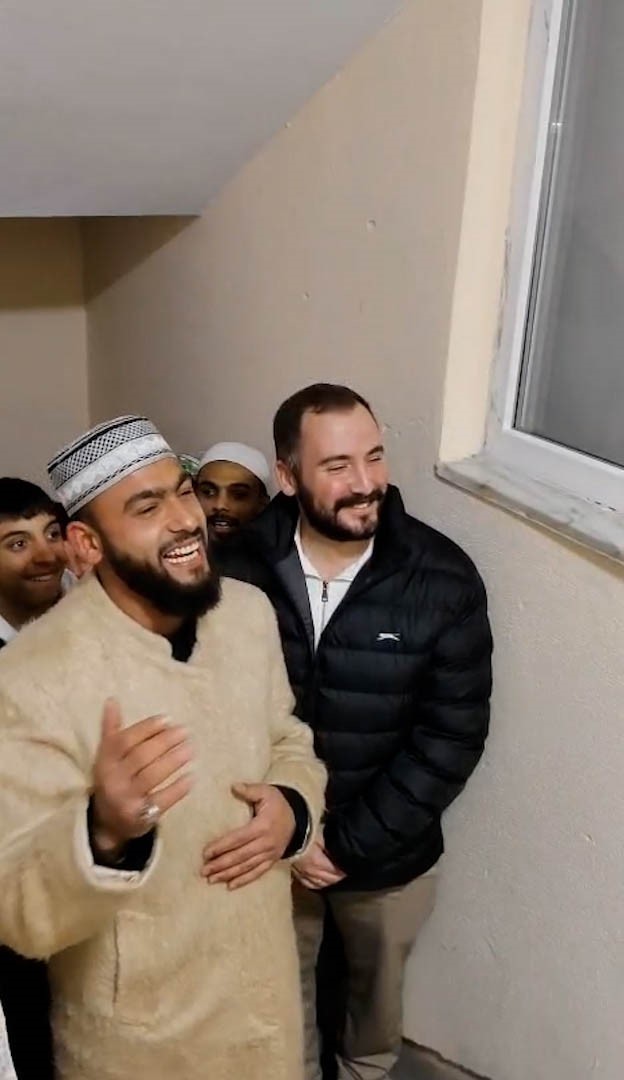 milyonlarin-izledigi-o-videonun-sirri-cozuldu