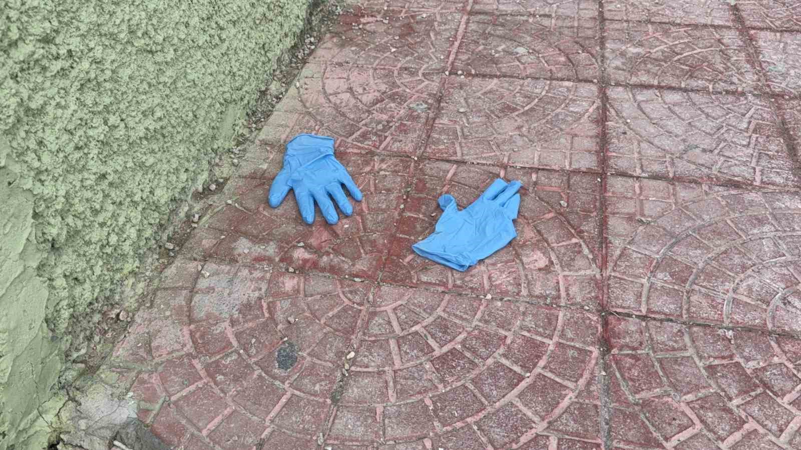 ogluna-da-ismini-verdigi-babasini-baltayla-oldurdu