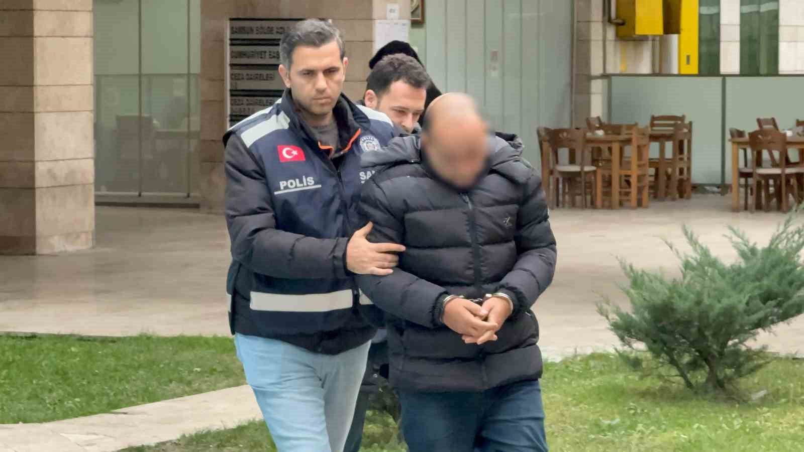 sahte-kimlikle-baskasinin-arsasini-10-milyon-tlye-satti