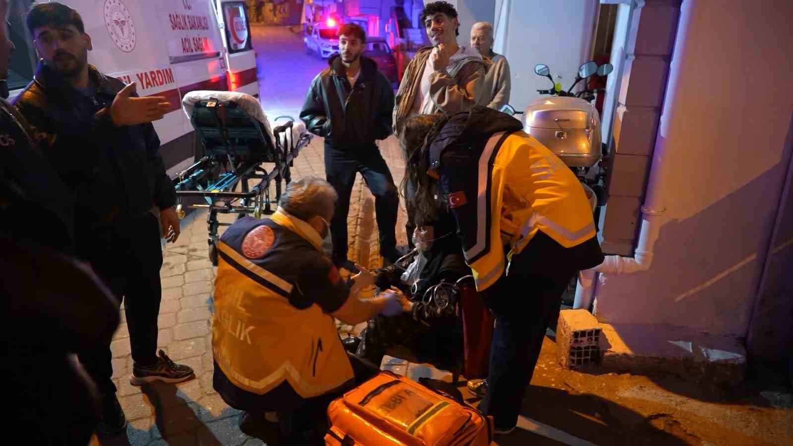 samsunda-bina-yangininda-can-pazari-8-kisi-dumandan-etkilendi